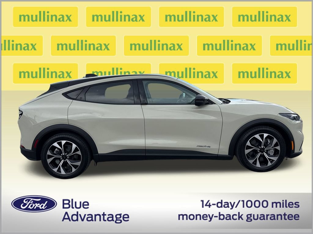 Used 2025 Ford Mustang Mach-E Select w/ Comfort Package Lite AWD/4WD image 2