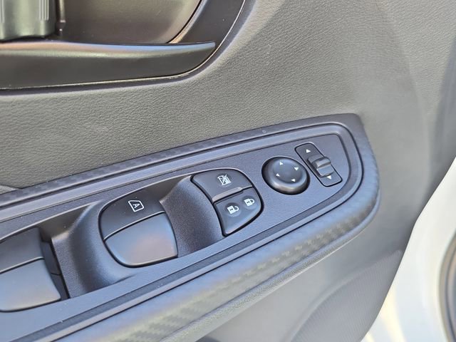 New 2025 Nissan Versa S w/ Trunk Package FWD image 21