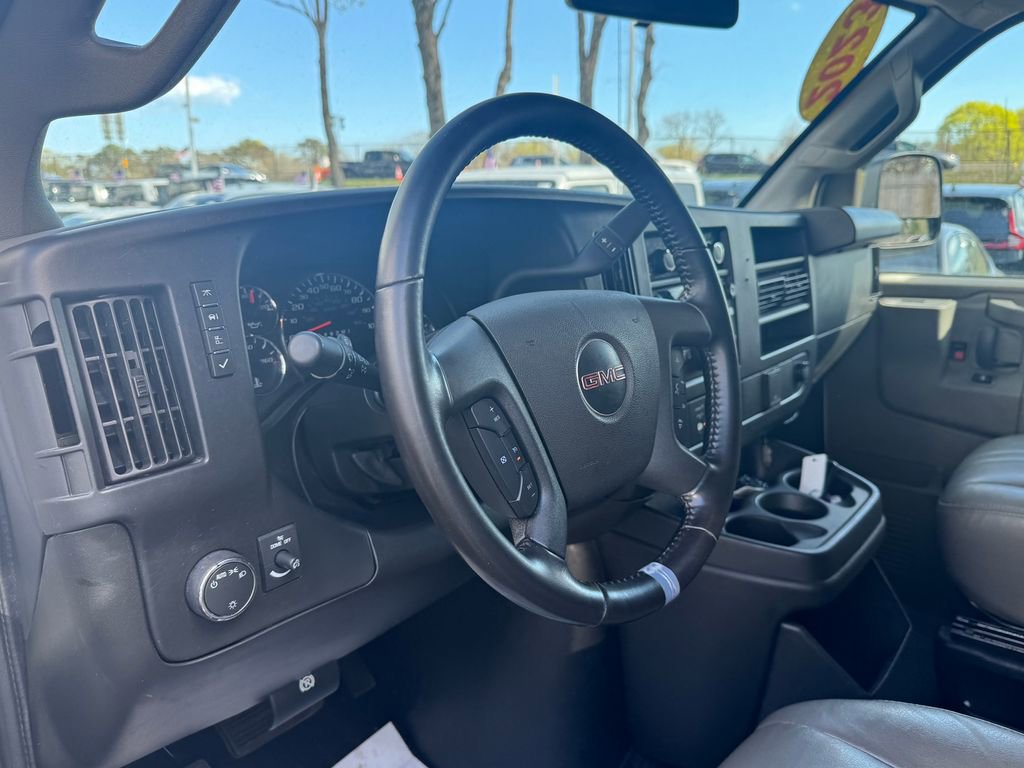 Certified 2023 GMC Savana 3500 Extended w/ Driver Convenience Package RWD image 21