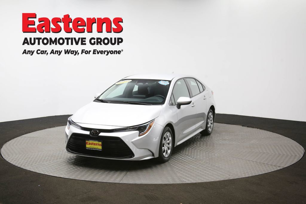 Used 2023 Toyota Corolla LE image 54