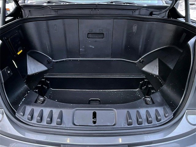 Used 2023 Ford F150 Lightning XLT image 10