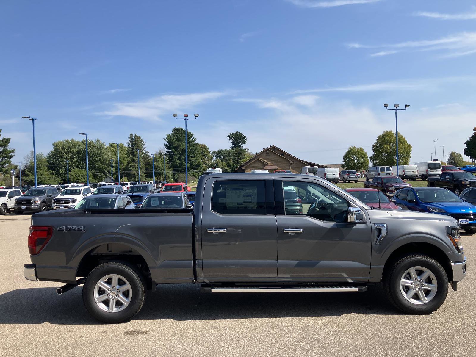 New 2025 Ford F150 XLT image 5