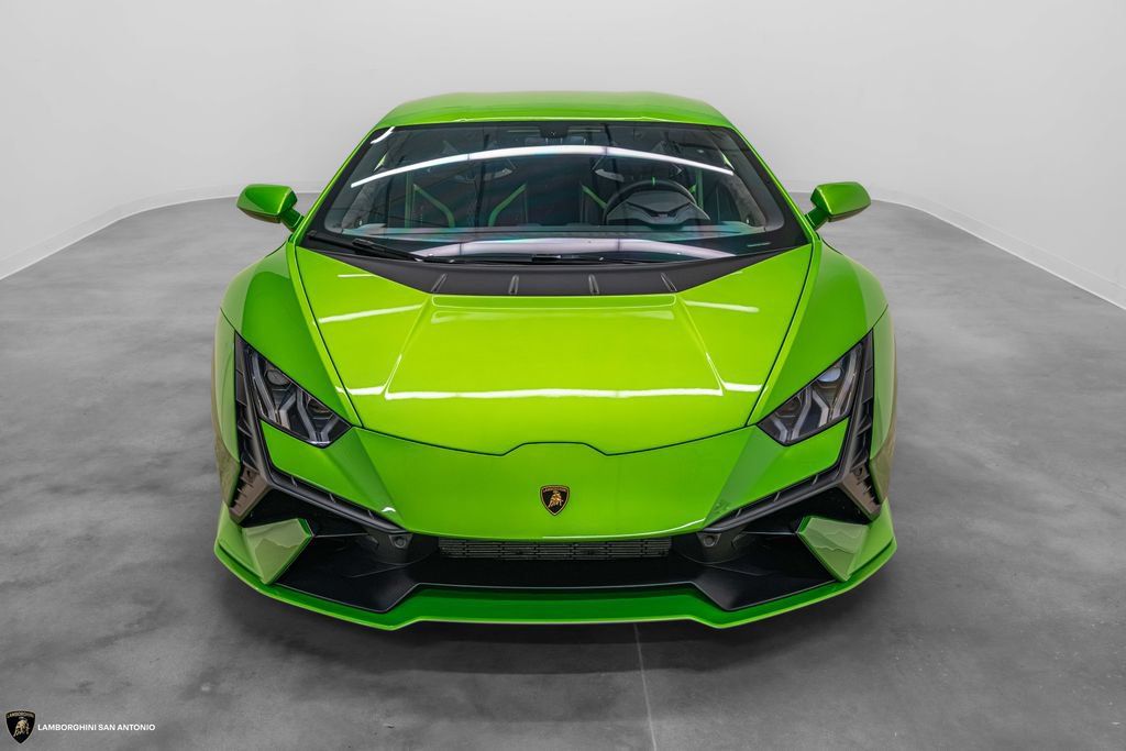 Used 2024 Lamborghini Huracan Tecnica RWD image 11