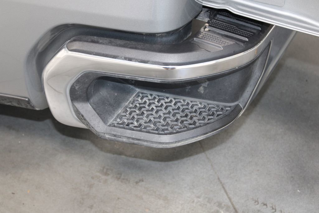 Used 2025 Chevrolet Silverado 1500 LT image 18