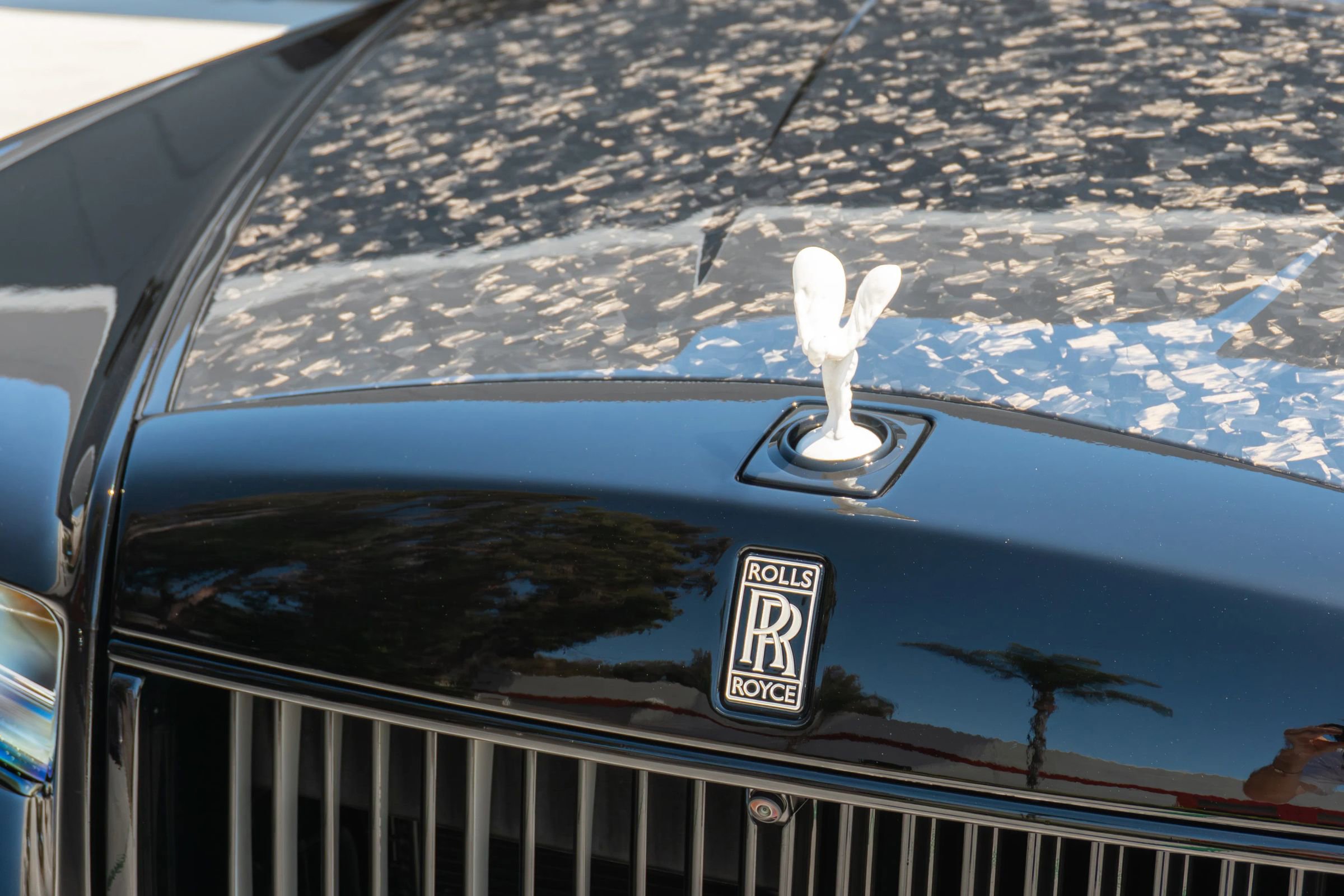 Used 2024 Rolls-Royce Phantom Sedan w/ The Phantom Package RWD image 35