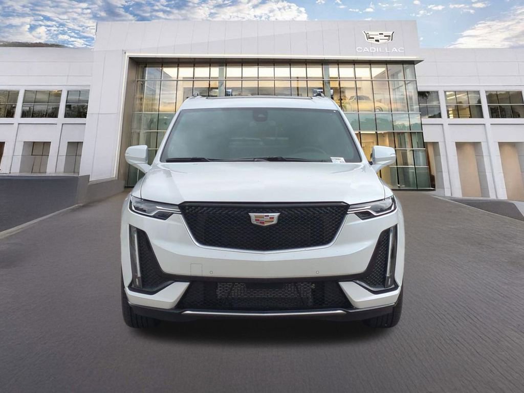 New 2025 Cadillac XT6 Sport AWD/4WD image 2