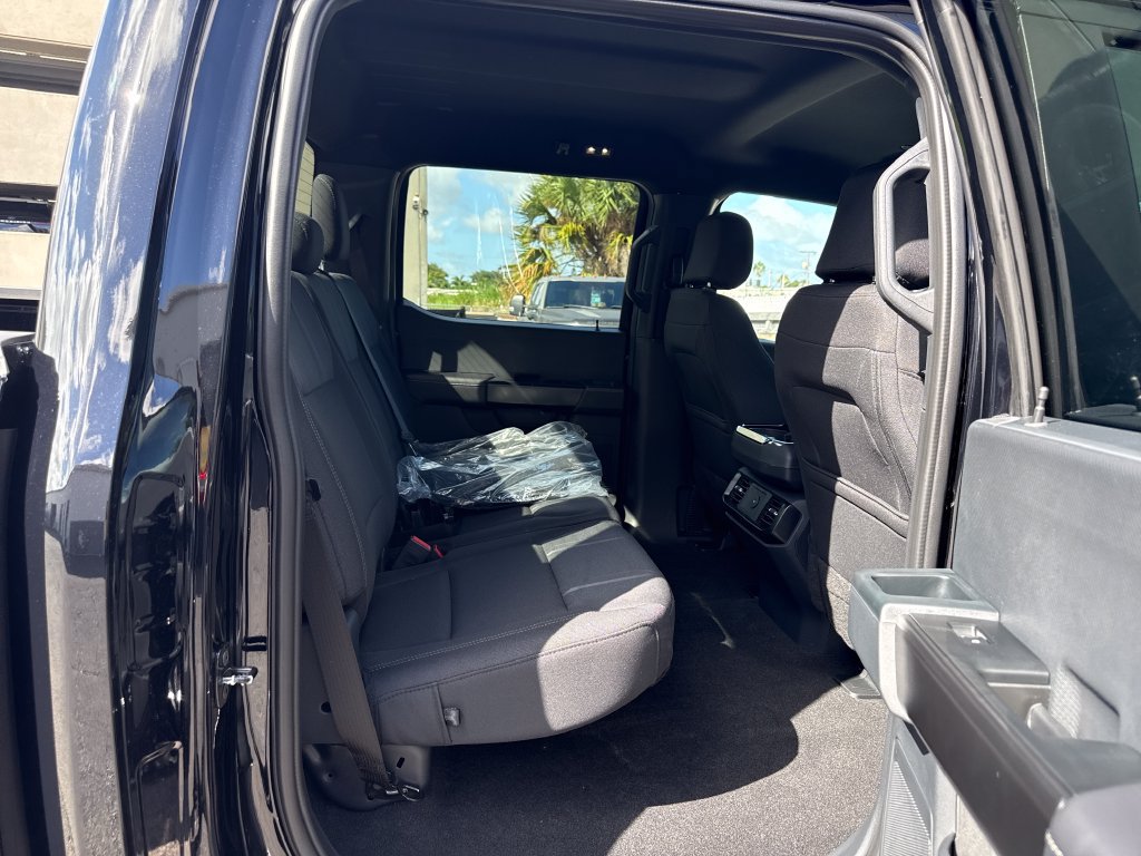 New 2026 Ford F150 STX w/ Equipment Group 200A AWD/4WD image 19