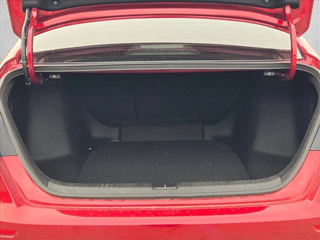 Used 2025 Honda Accord SE image 6