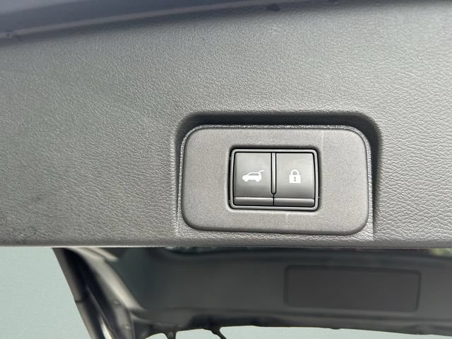 Used 2021 Nissan Rogue SL w/ Premium Package FWD image 16