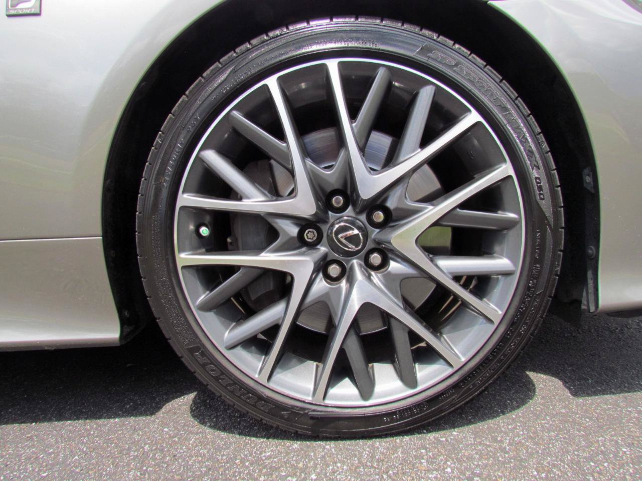 Used 2016 Lexus RC 200t RWD image 15
