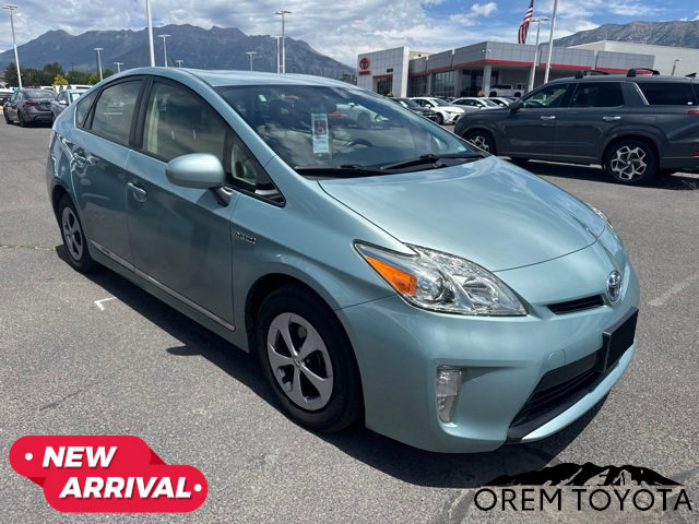 Used 2013 Toyota Prius Four FWD video 1
