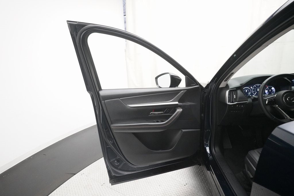 Certified 2025 MAZDA CX-90 Plug-In Hybrid w/Premium Sport image 29