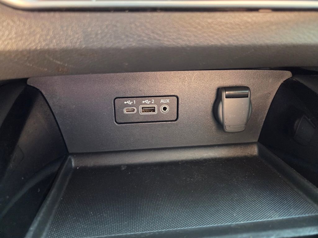 Used 2023 Nissan Altima 2.5 SV AWD/4WD image 26