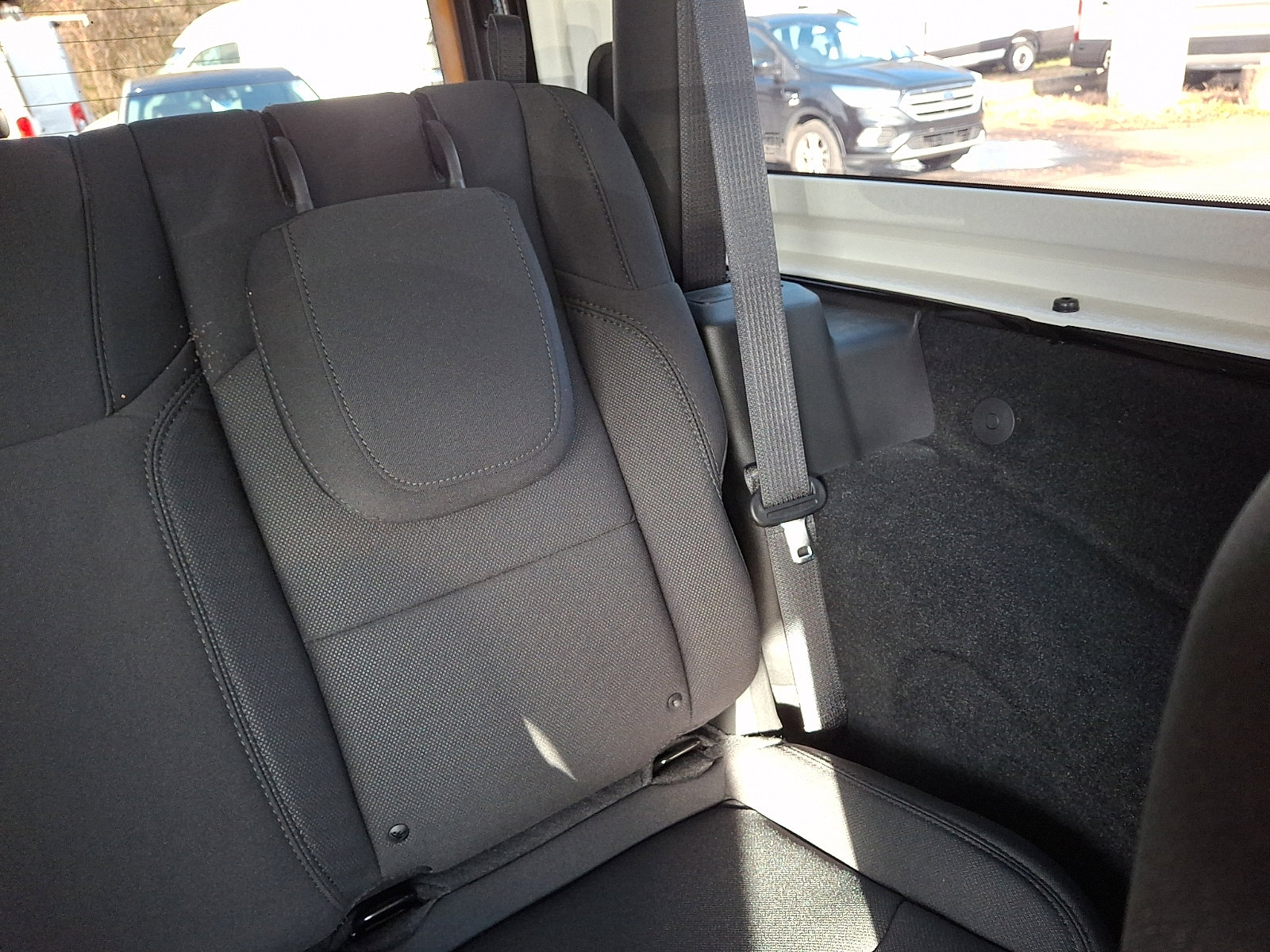 Used 2023 Jeep Wrangler Sport S image 20