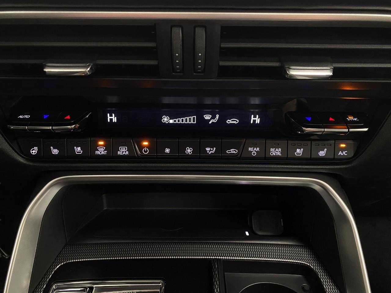 New 2026 MAZDA CX-90 Plug-In Hybrid w/ Premium Plus image 26