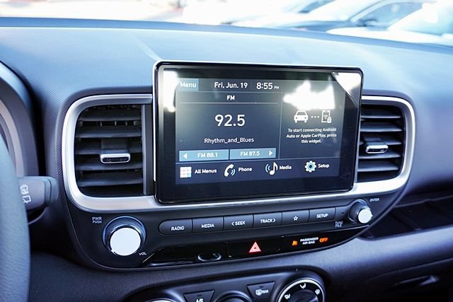 New 2026 Hyundai Venue SE FWD image 27