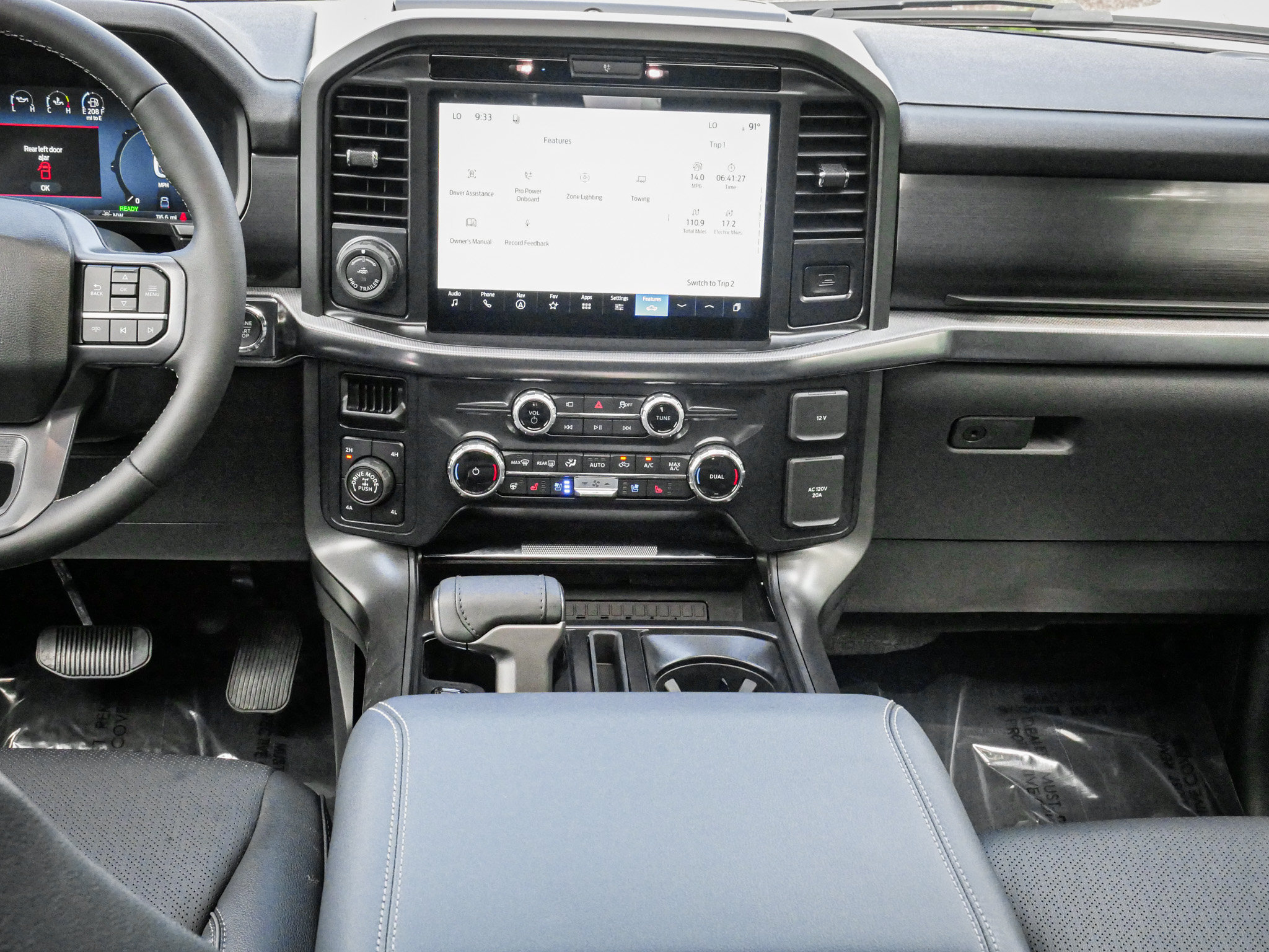 Used 2026 Ford F150 Lariat w/ Equipment Group 502A High AWD/4WD image 30