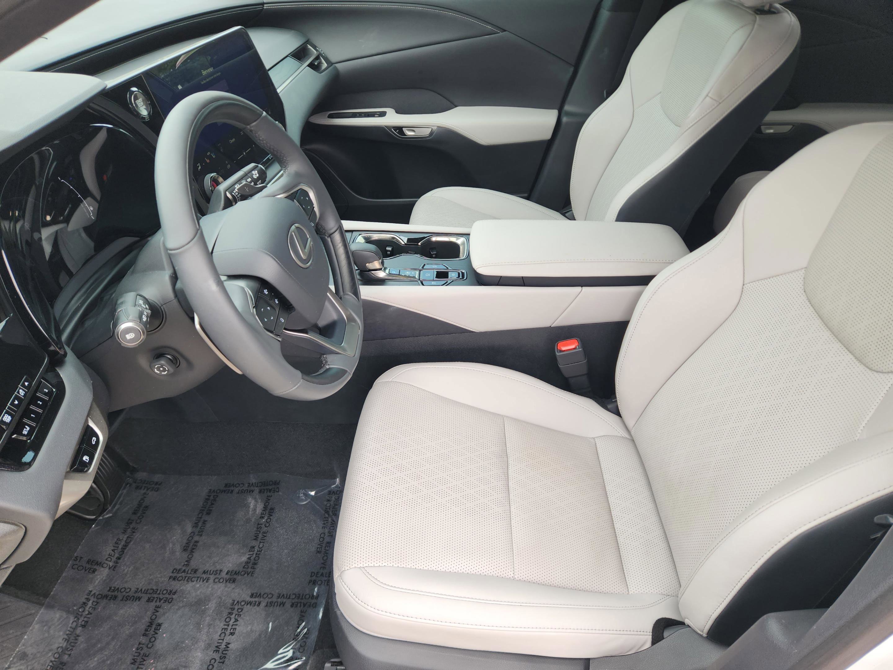 Used 2023 Lexus RX 350 Premium Plus w/ Accessory Package (K3) FWD image 34