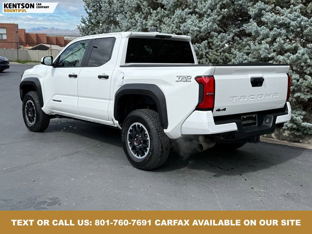 Used 2025 Toyota Tacoma TRD Off-Road image 6