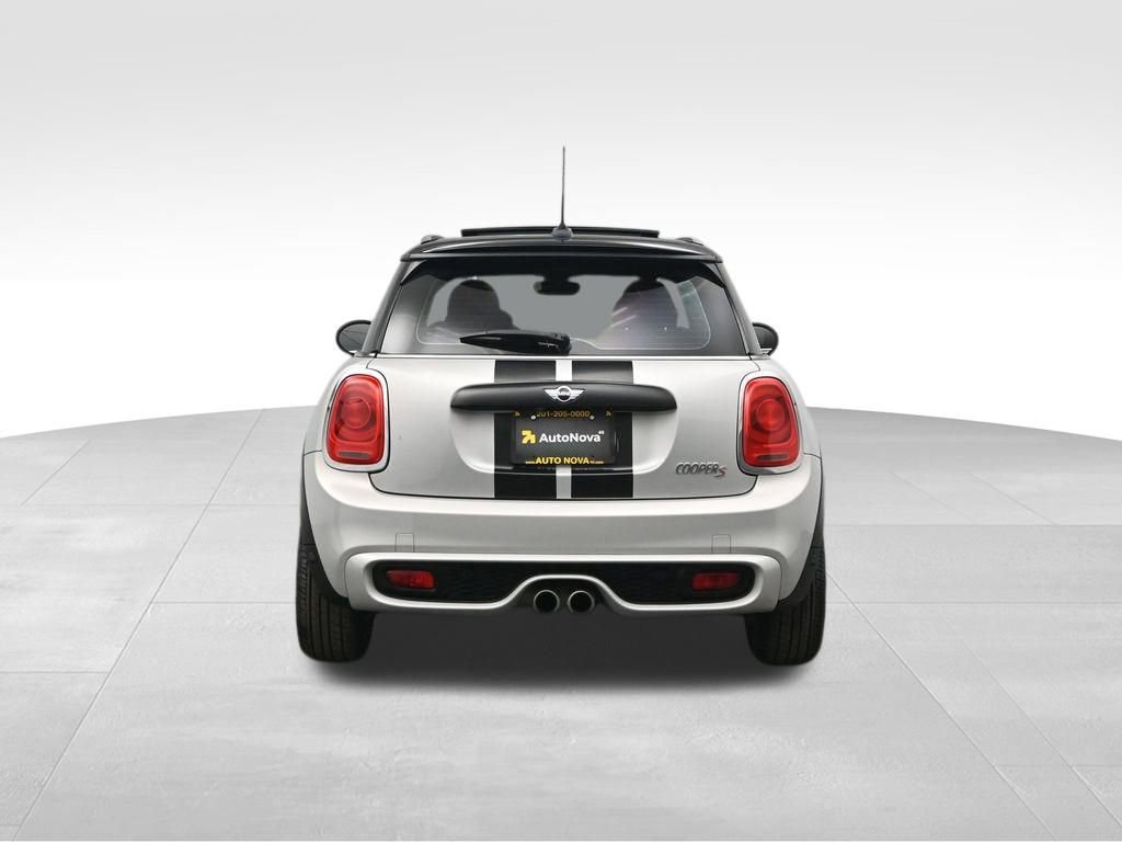 Used 2018 MINI Cooper S image 5