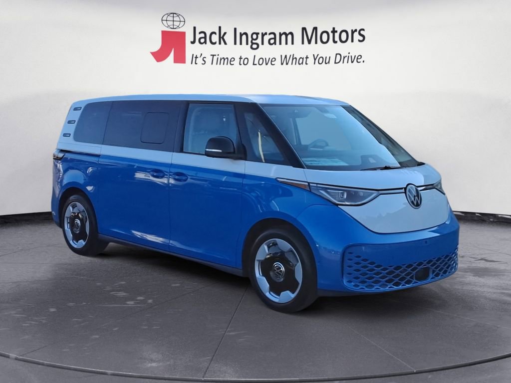 New 2025 Volkswagen ID. Buzz Pro S Plus RWD image 7