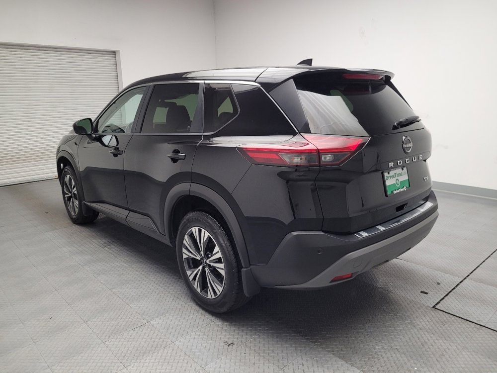 Used 2023 Nissan Rogue SV image 5