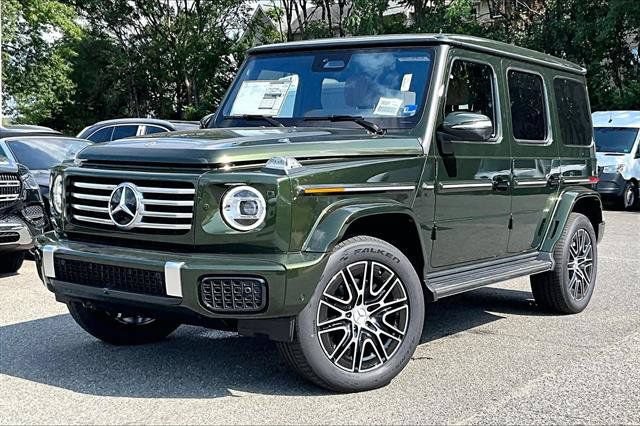 New 2027 Mercedes-Benz G 580 e image 3