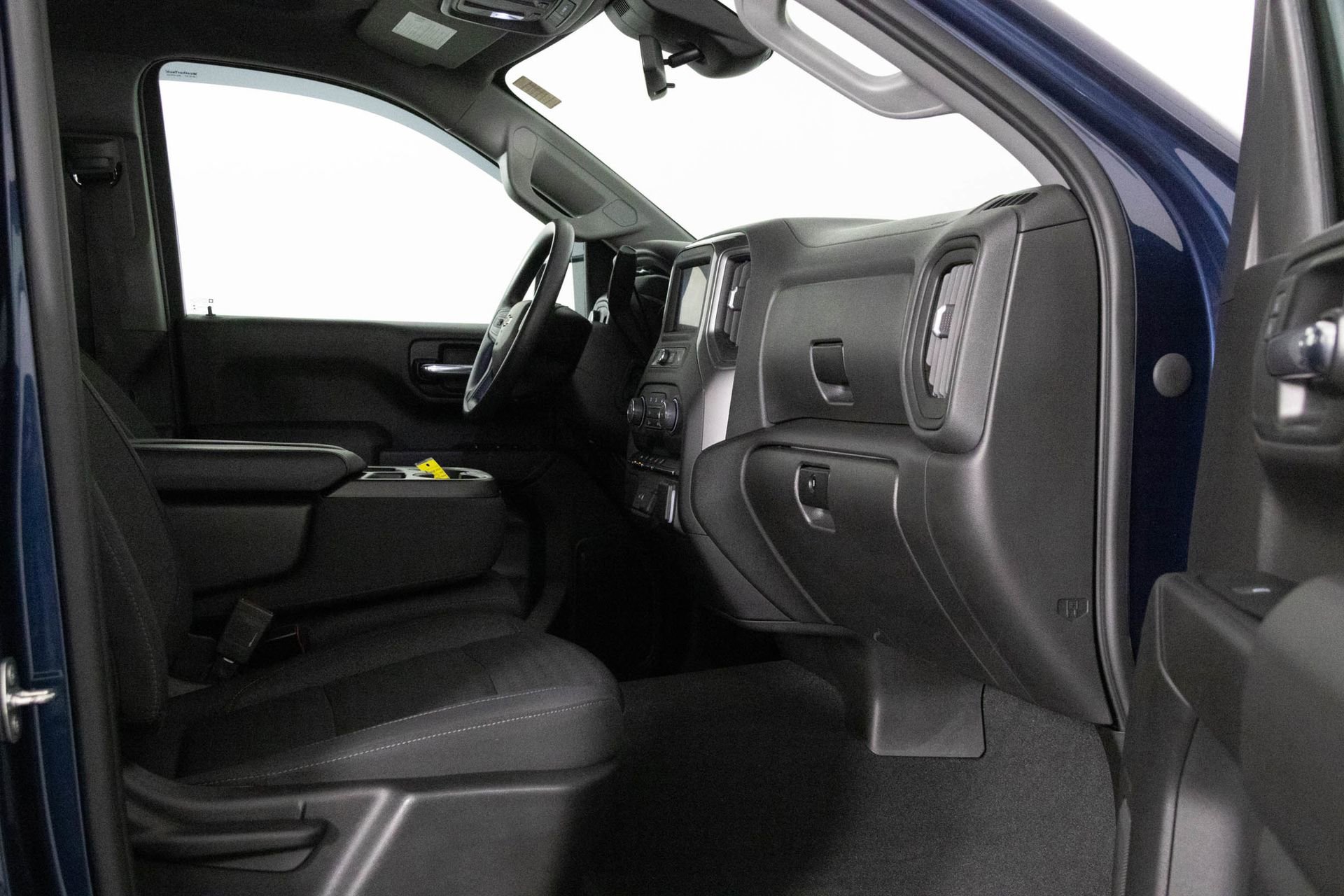 Used 2022 Chevrolet Silverado 1500 Custom image 39