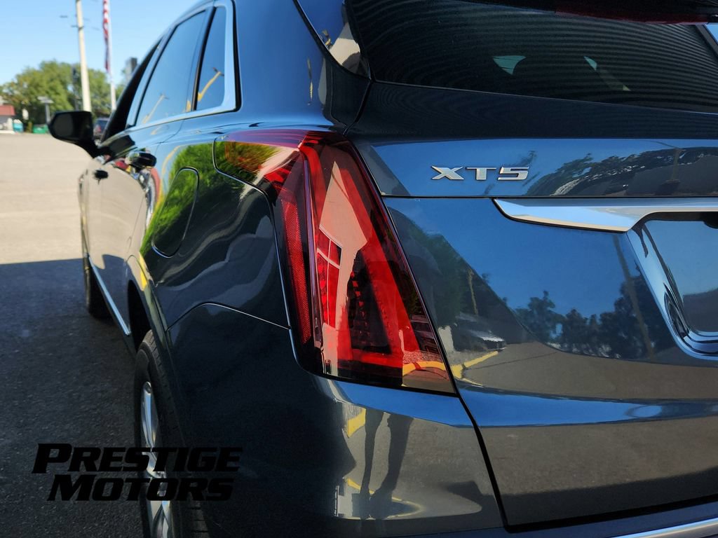 Used 2020 Cadillac XT5 Premium Luxury AWD/4WD image 11