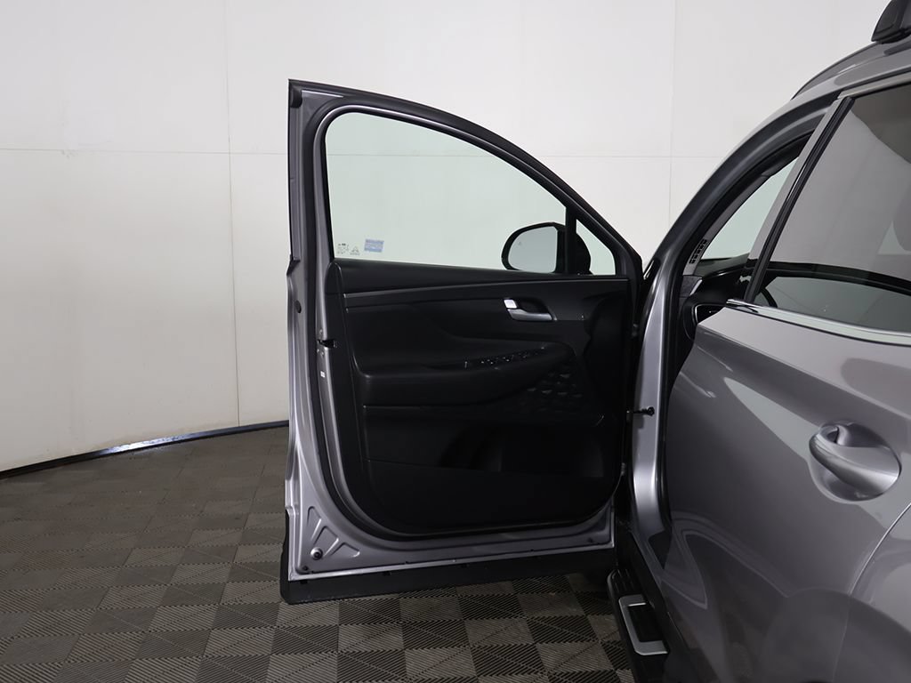 Used 2022 Hyundai Santa Fe XRT FWD image 18