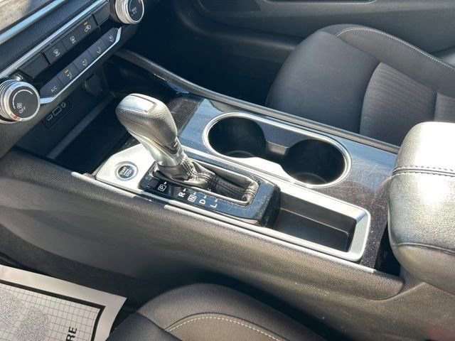 Used 2024 Nissan Altima 2.5 SV image 27