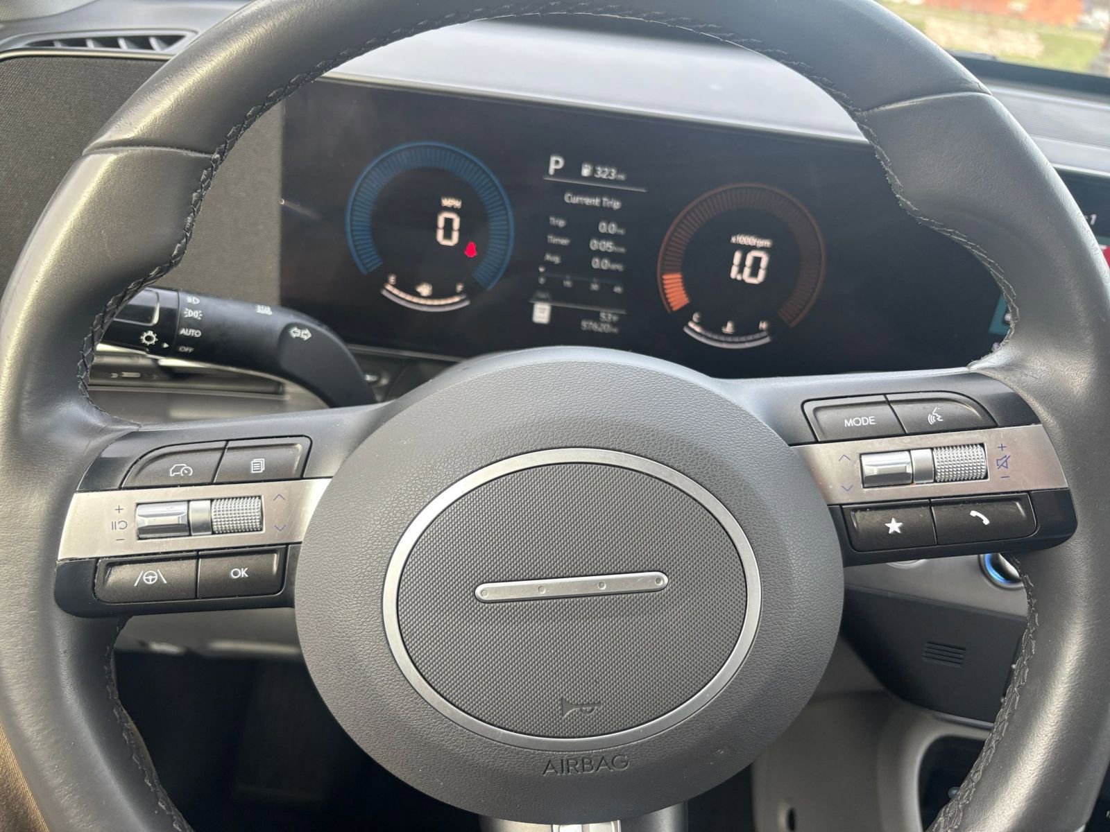 Used 2025 Hyundai Kona SEL image 27