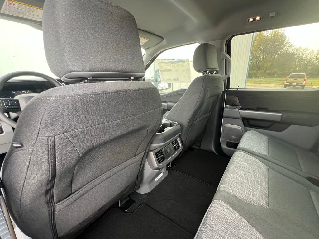 New 2026 Ford F350 XLT w/ XLT Premium Package image 15