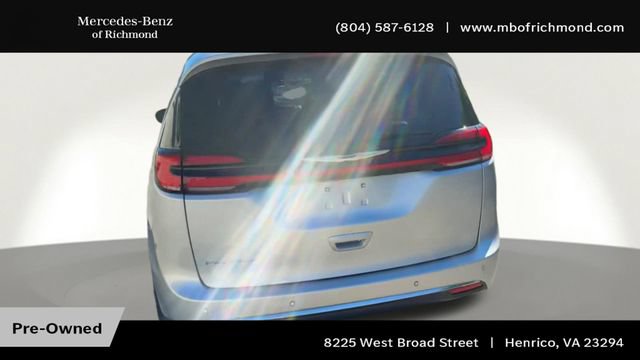 Used 2024 Chrysler Pacifica Touring-L FWD image 9