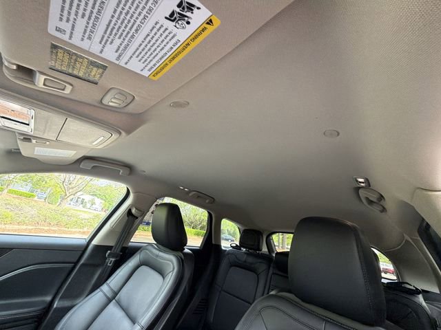 Used 2025 Lincoln Corsair Reserve image 22