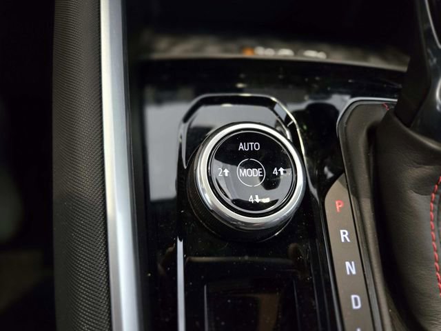 Used 2024 Chevrolet Colorado Z71 w/ Z71 Convenience Package 2 image 27