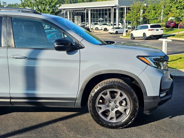 Used 2024 Honda Passport TrailSport image 5