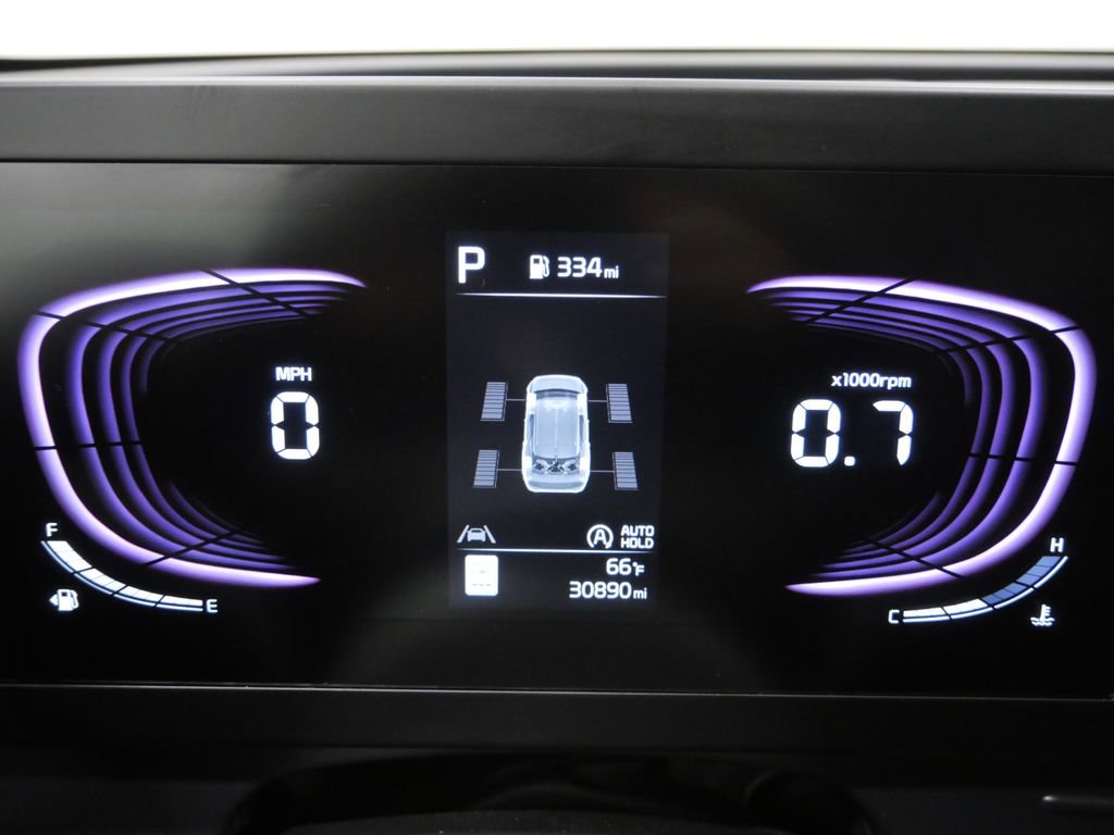 Used 2025 Kia Sportage LX image 15