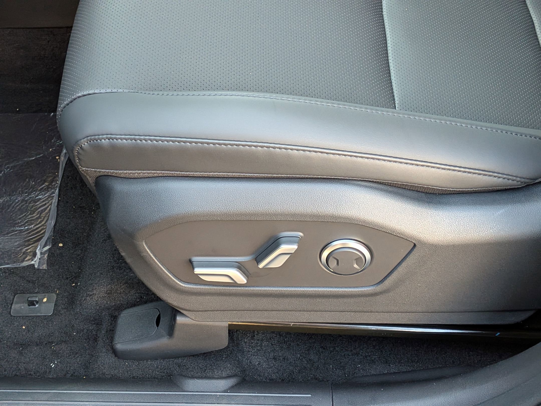 New 2026 Hyundai Santa Fe SEL AWD/4WD image 18