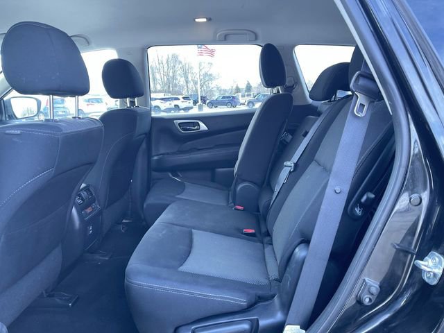 Used 2018 Nissan Pathfinder S image 24
