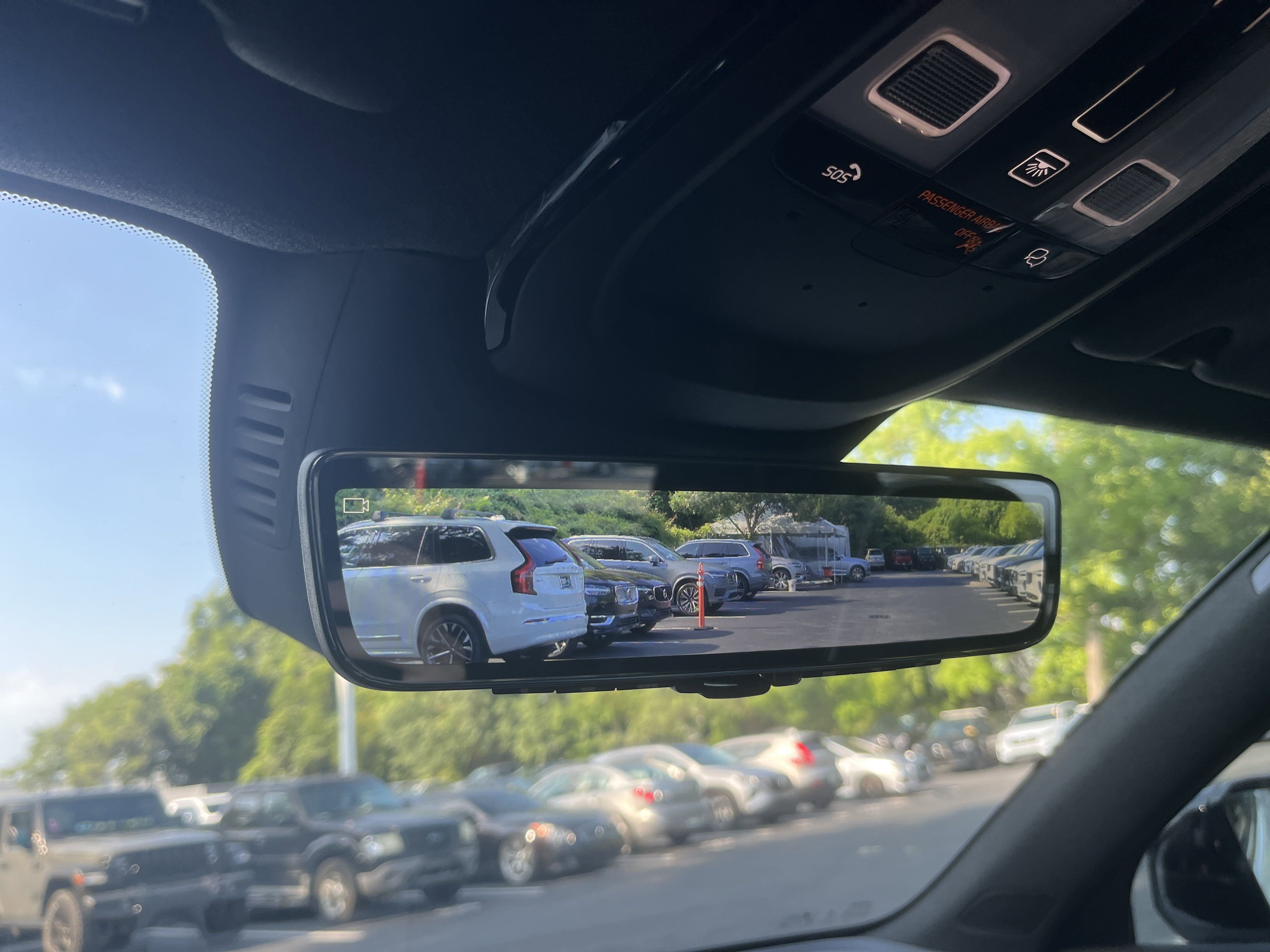 Used 2026 Volvo XC40 B5 Ultra w/ Protection Package Premier image 30