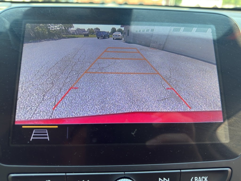 Used 2021 Chevrolet Equinox LT AWD/4WD image 24