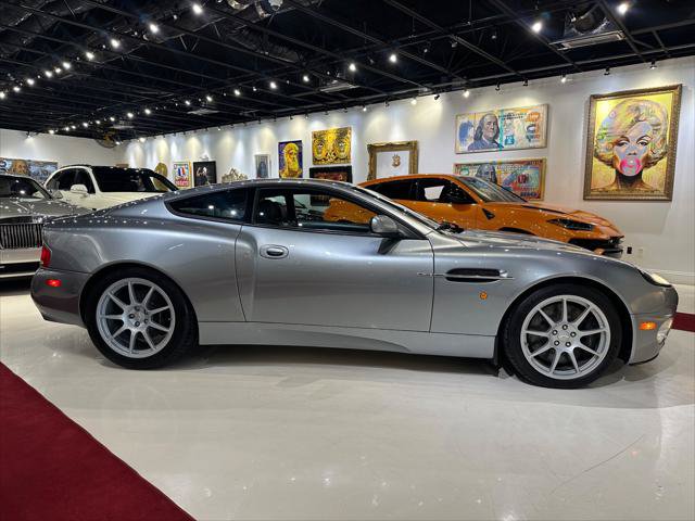 Used 2004 Aston Martin Vanquish RWD image 12