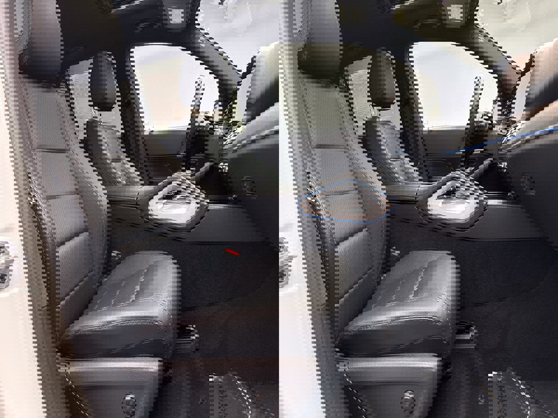 Used 2022 Mercedes-Benz GLE 350 GLE 350 4WD w/ Premium Package image 18