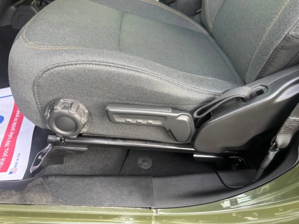 Used 2024 Jeep Wrangler Unlimited Sahara AWD/4WD image 19