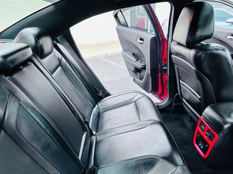 Used 2015 Dodge Charger SXT w/ AWD Plus Group image 22