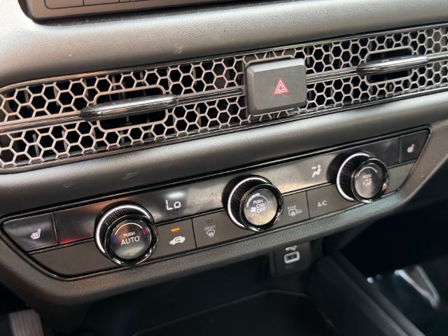 Certified 2025 Honda HR-V Sport image 28