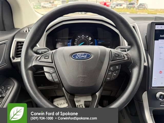 Certified 2024 Ford Edge SE w/ Black Appearance Package AWD/4WD image 23