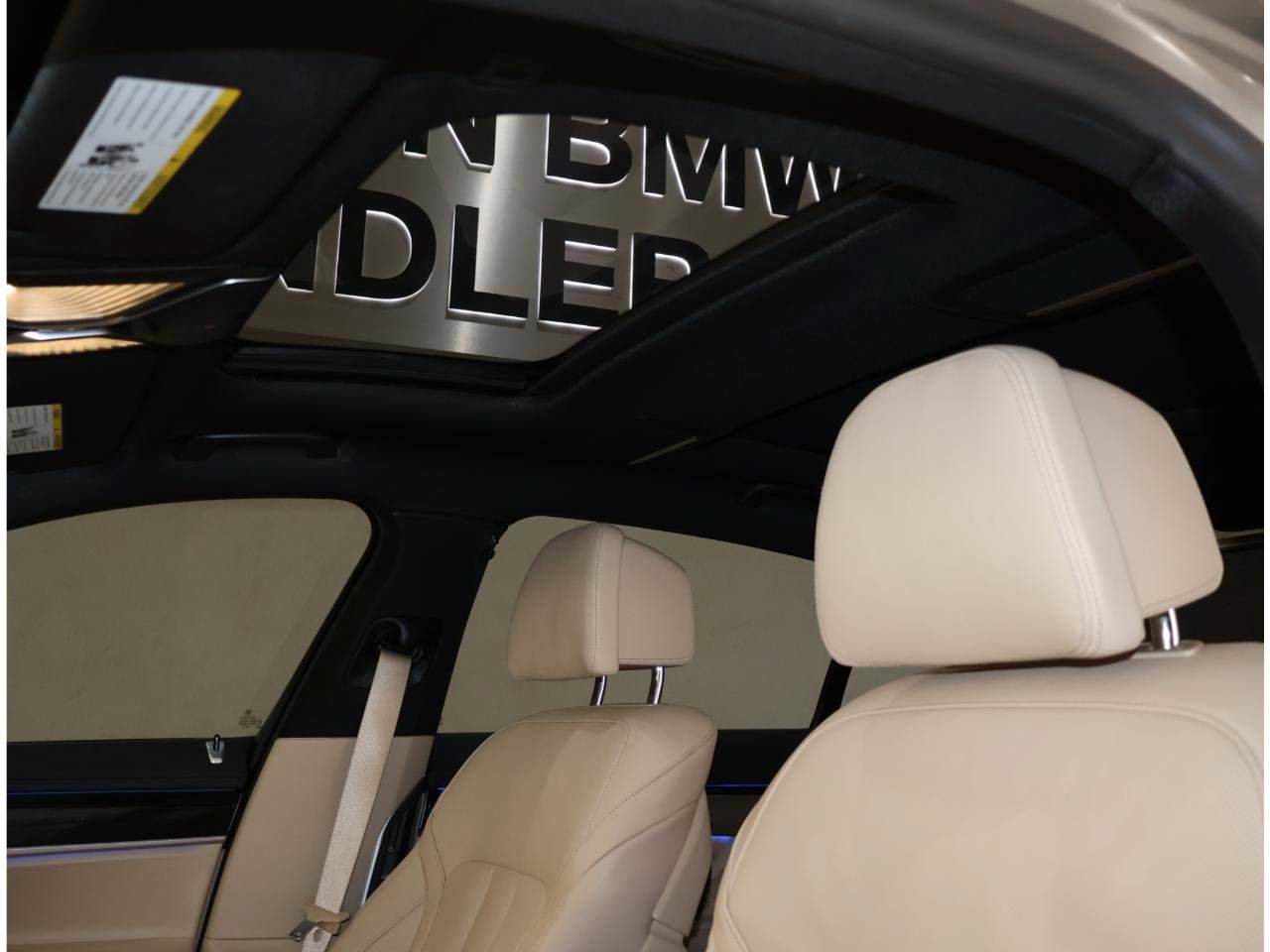 Certified 2021 BMW 740i w/ M Sport Package RWD image 15