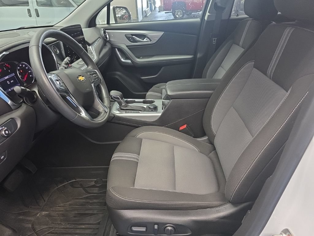 Certified 2024 Chevrolet Blazer LT w/ Convenience Package FWD image 21